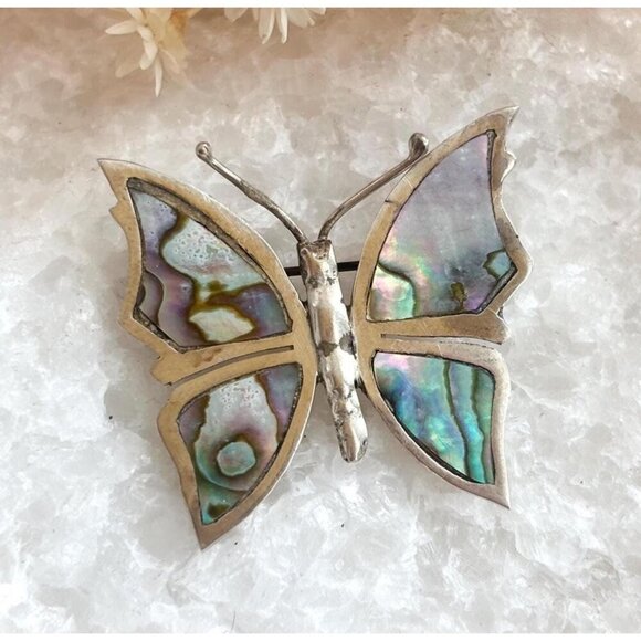 Butterfly Shaped Mexican Made Abalone Shell Inlay Vintage Sterling Silver Brooch - Picture 1 of 10